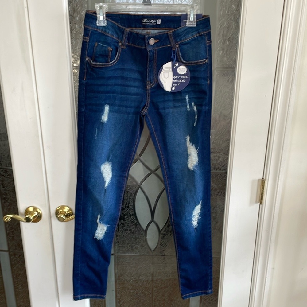 New with tags Blue Age Collection Jeans